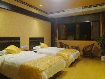 Hong Village Pine Crane Hall Inn Montes Huang Exterior foto
